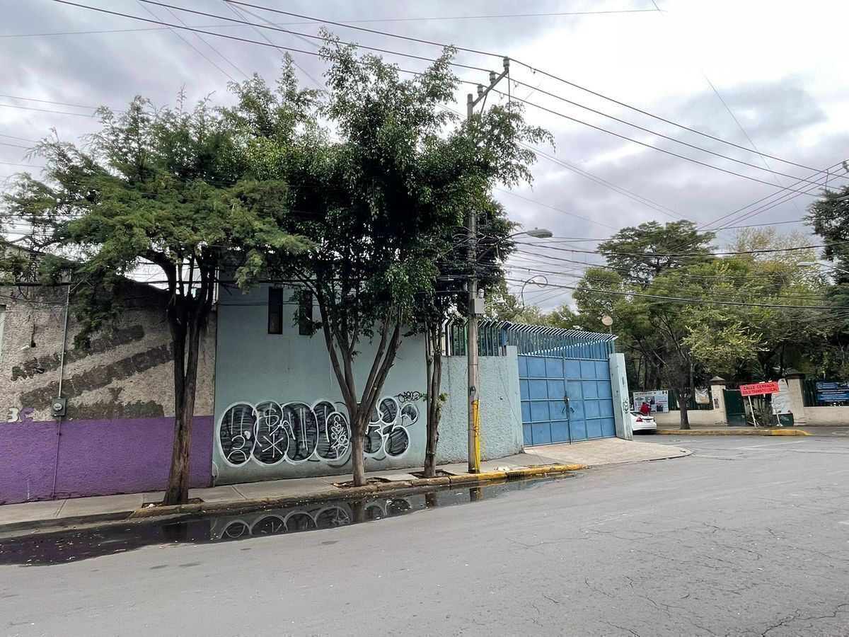 2 de 13