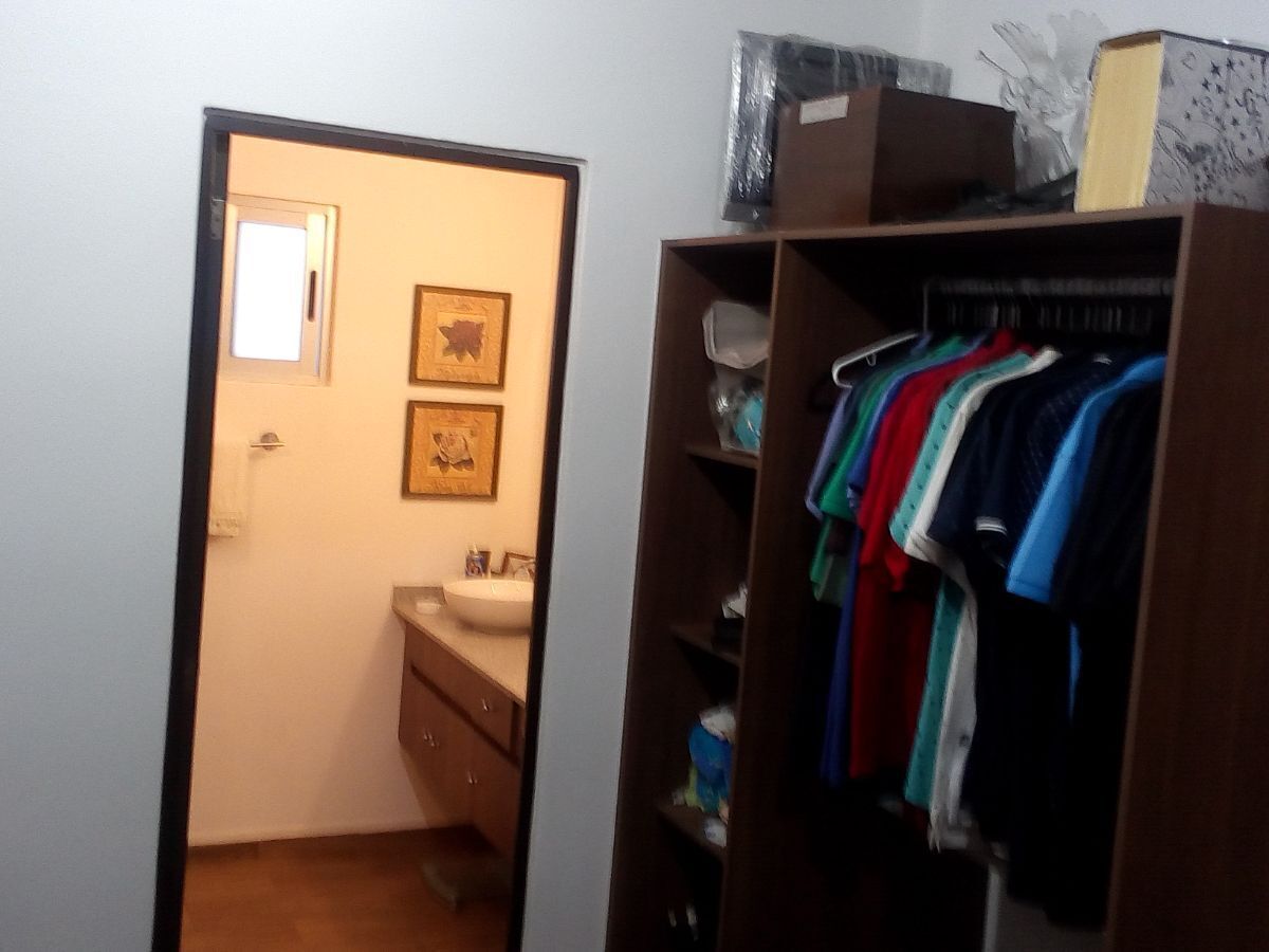 25 de 44