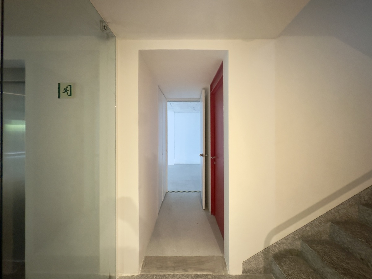 3 de 23: Acceso a la oficina
