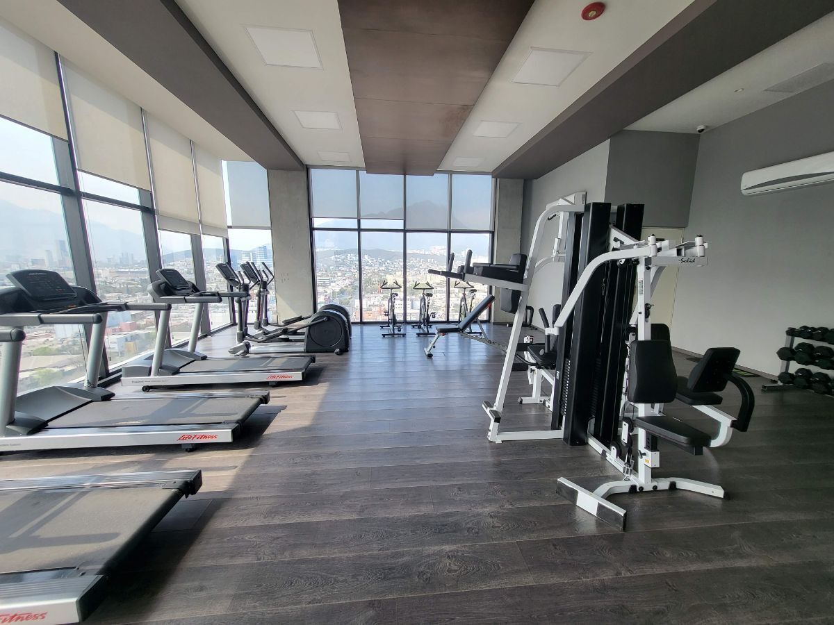 3 de 11: Gym