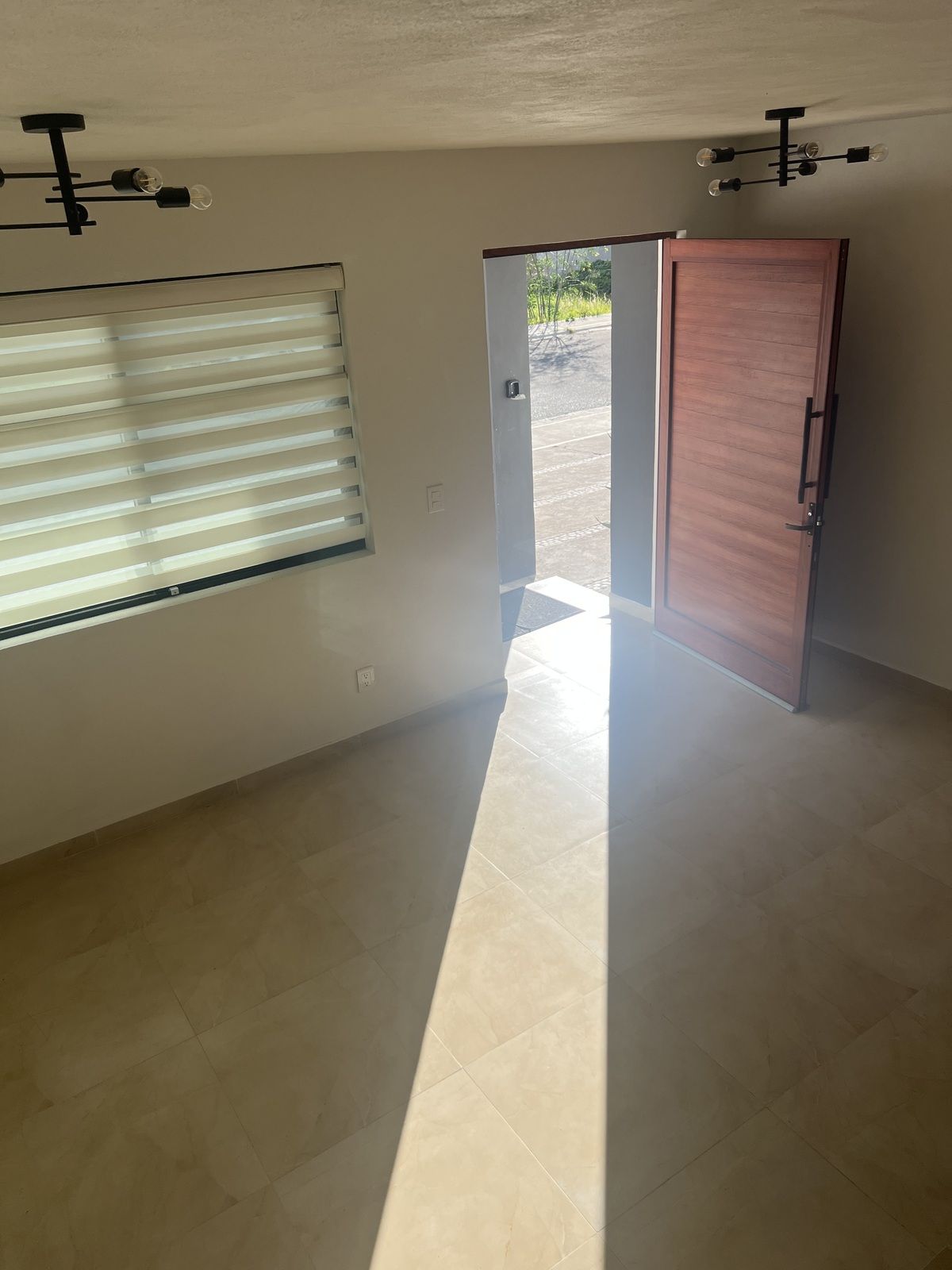 16 de 35: Sala