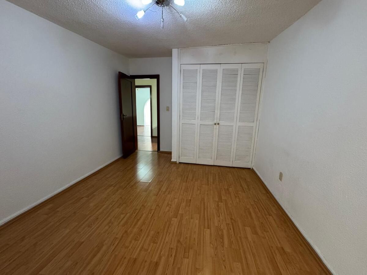 28 de 33: recamara  2a