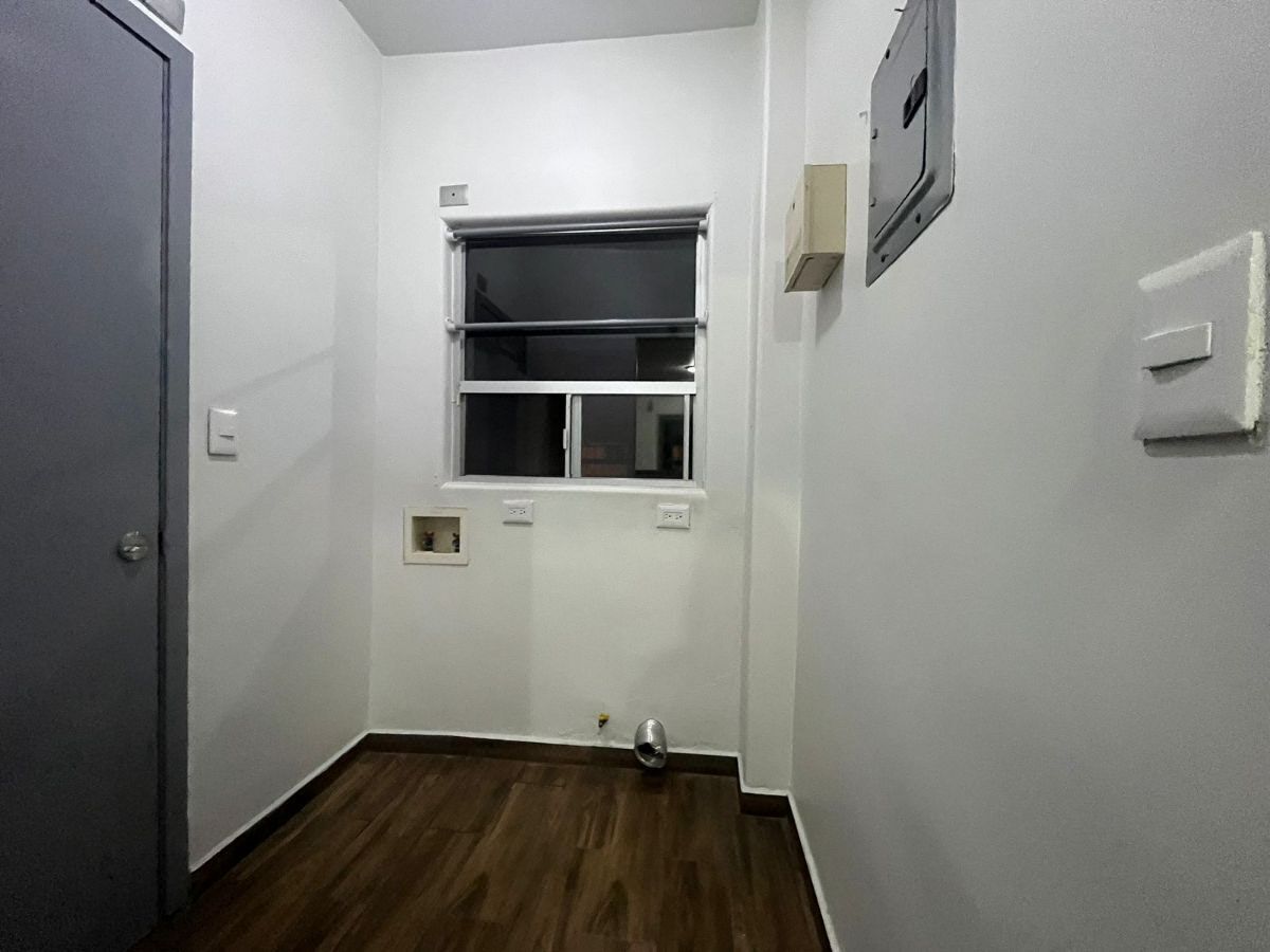 Cuarto de lavado, foto 7 de 31