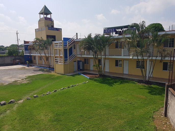 4 de 17