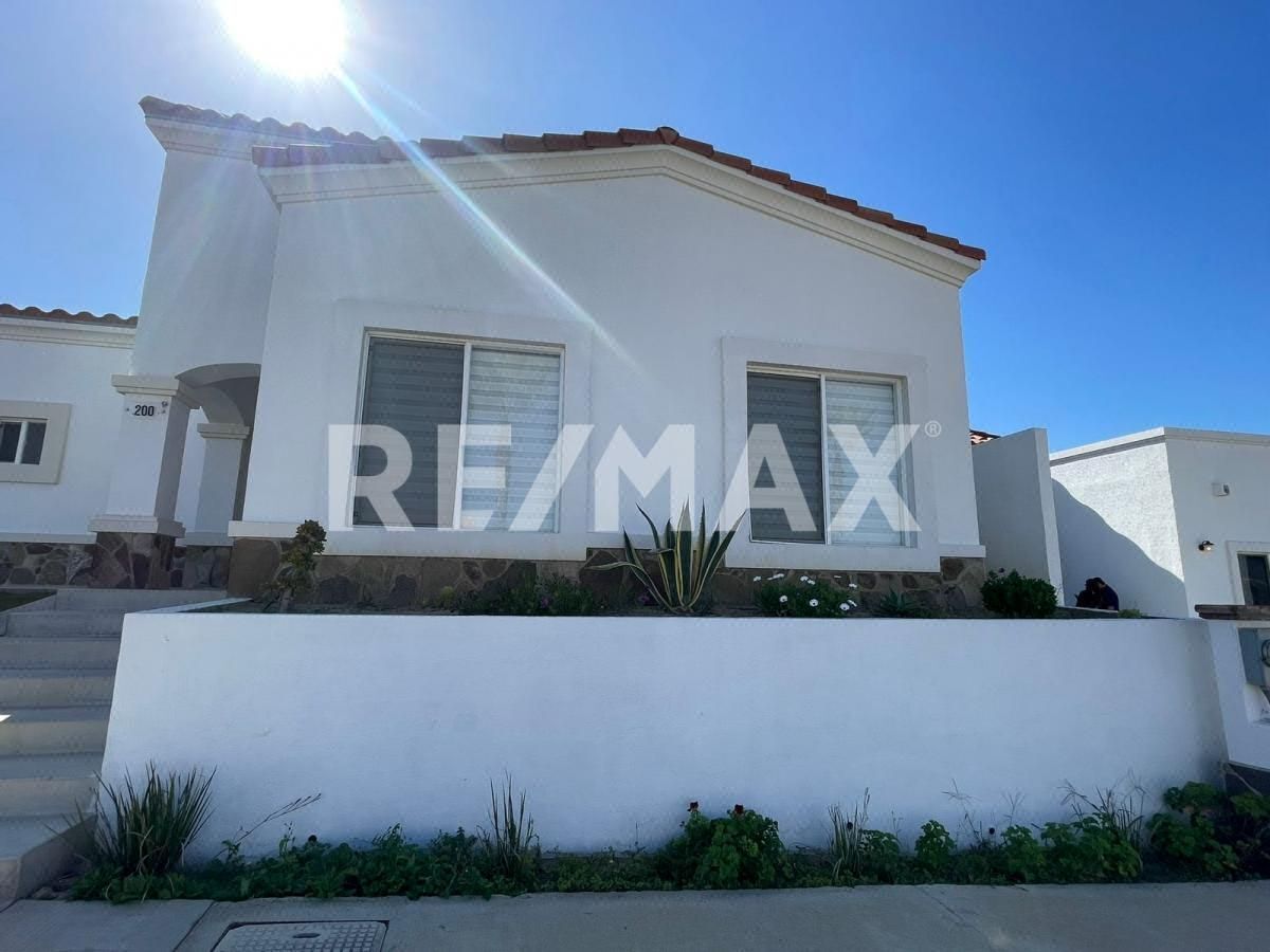 Casa en Venta en el Descanso, Rosarito B.C.