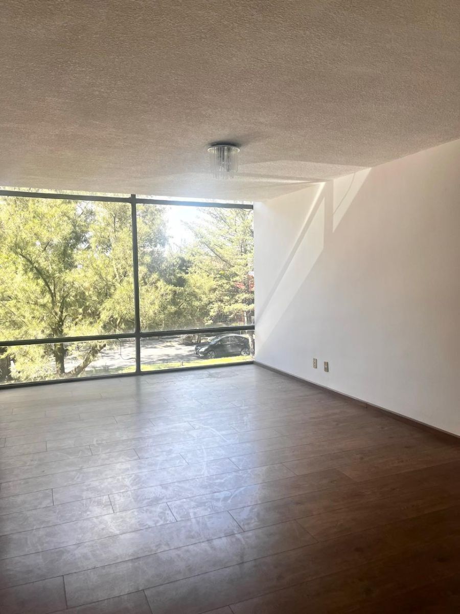 MZ 018, 27, Avenida Bosque de Minas, 018, Bosques de la Herradura, 52783 con 3 Recámaras, 2 Baños, 163 Metros Cuadrados y 3 Puestos de Estacionamiento MZ 018, 27, Avenida Bosque de Minas, 018, Bosques de la Herradura, 52783 con 3 Recámaras, 2 Baños, 163 Metros Cuadrados y 3 Puestos de Estacionamiento