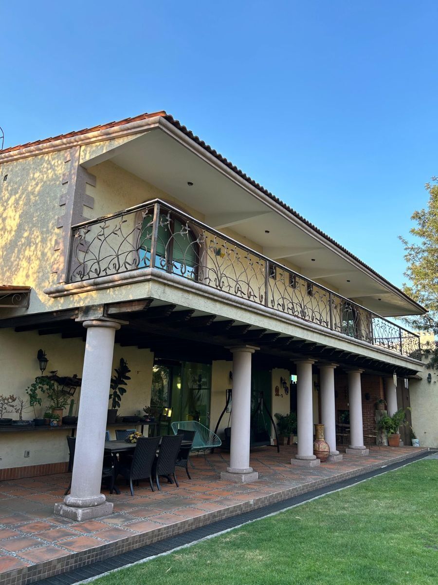 21 of 26: Vista trasera