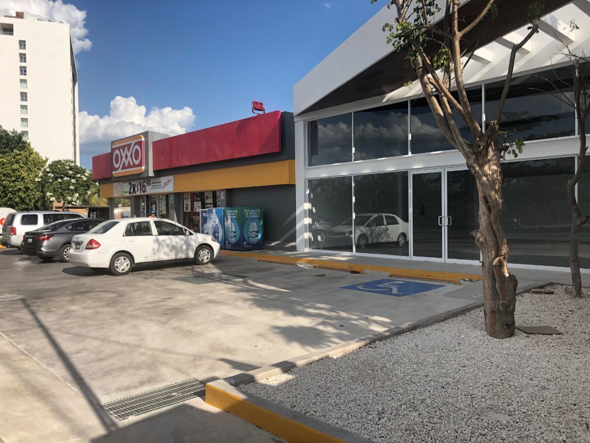 Retail Space in Montes de Ame, Mérida, photo 2 of 19