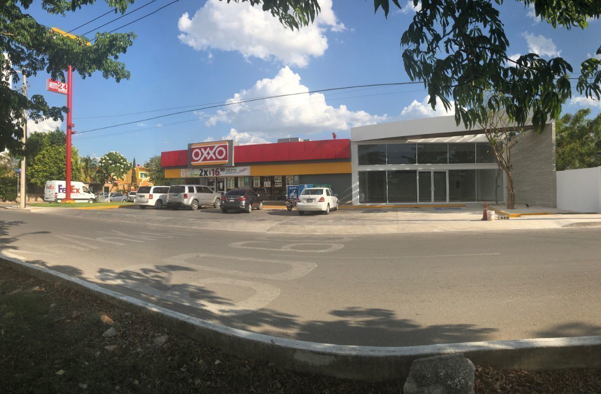 Commercial Local on San Angelo Avenue, photo 1 of 19