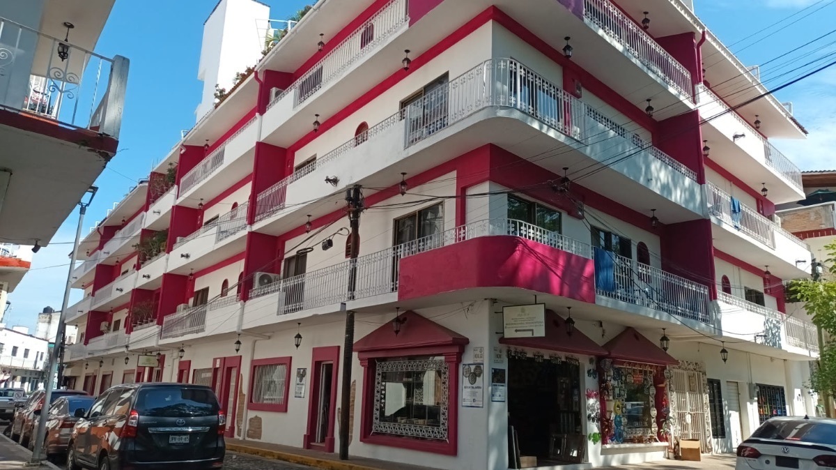 A PASOS DEL MALECON  Y ZONA ROMANTICA HOTEL VENTA PUERTO VALLARTA