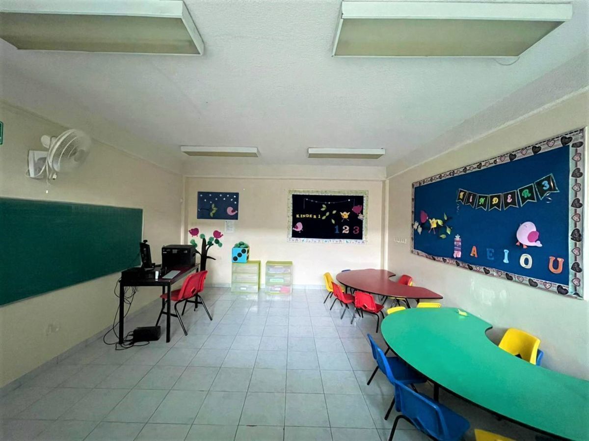 8 de 24: Salón de preescolar