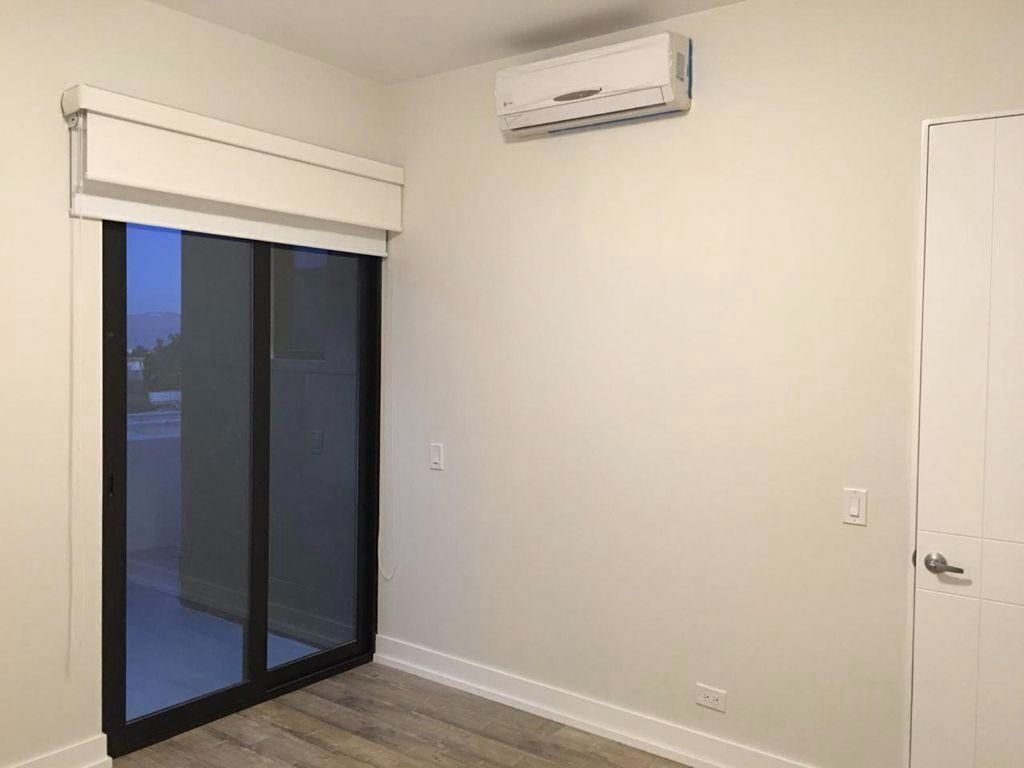 Residencia en VENTA en Priv. Don Juan, Hda. Agua Caliente - foto 5
