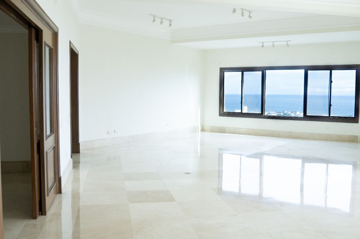 2 de 27: Sala