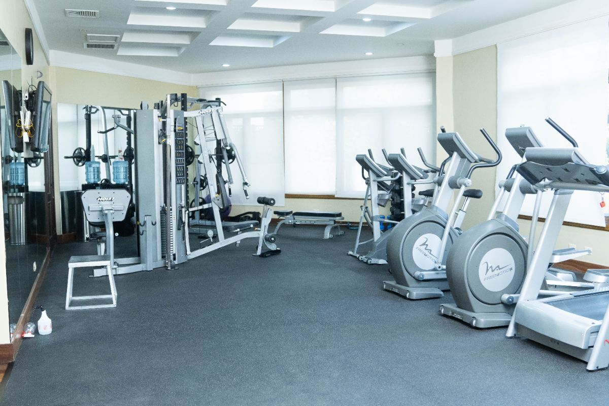27 de 27: Gimnasio