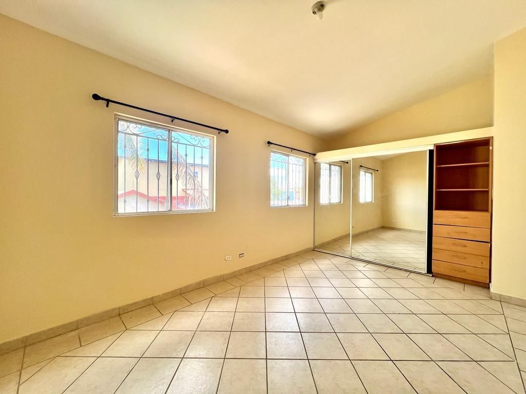 Condominios En Rosarito En Renta