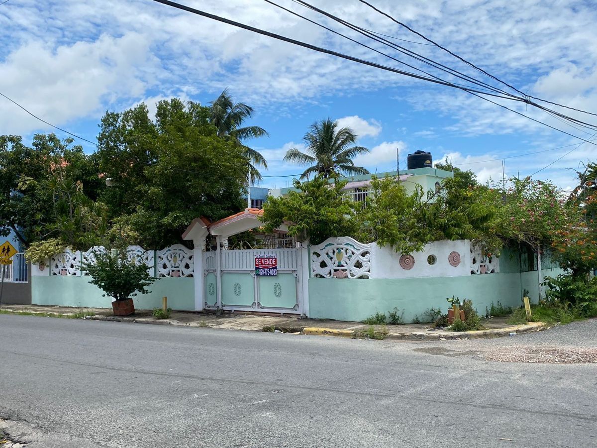 1 de 3