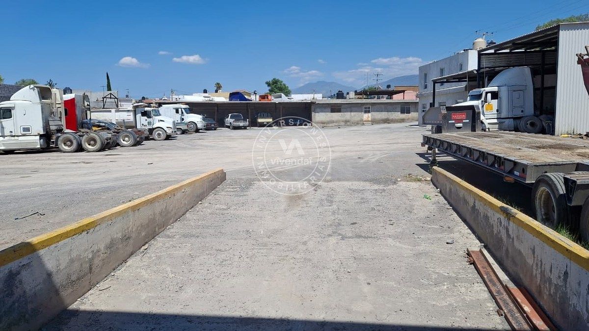 Industrial Warehouse in Valle de las Flores Popular, Saltillo, photo 3 of 14