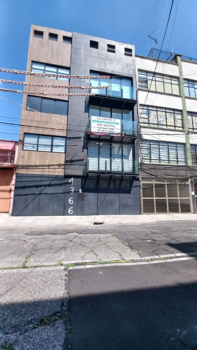 4 de 42