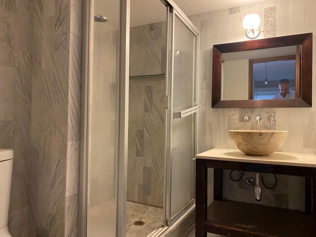 2 de 14: Baño de recamara