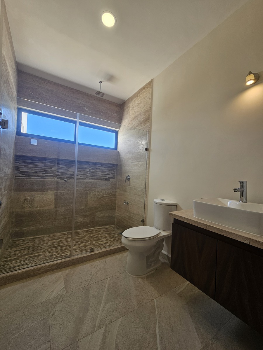 9 de 23: Baño Recámara Principal