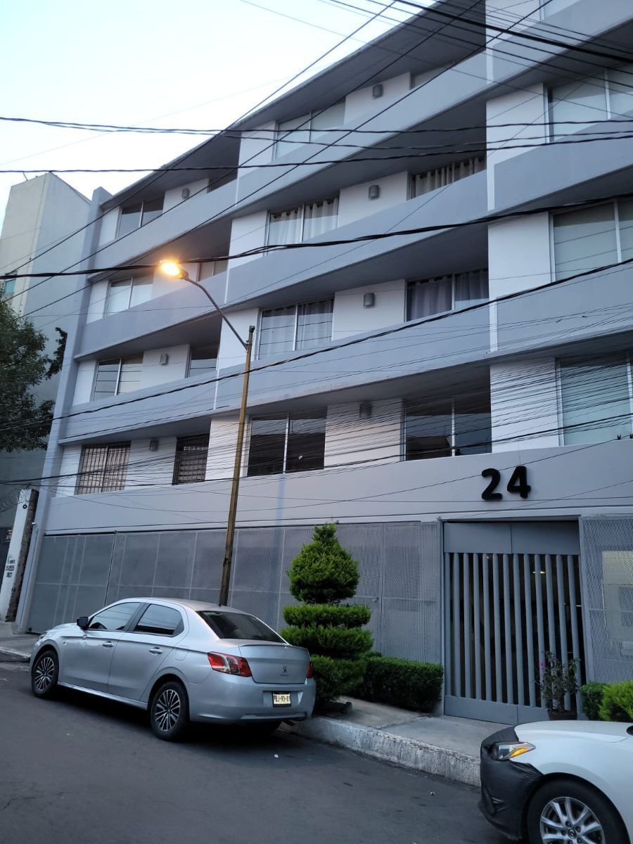 1 de 17: fachada del inmueble
