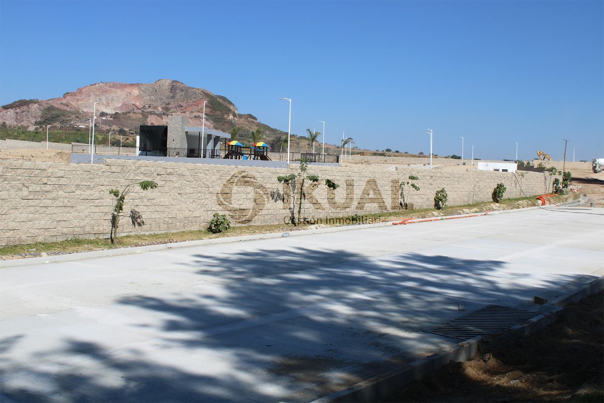 9 de 12