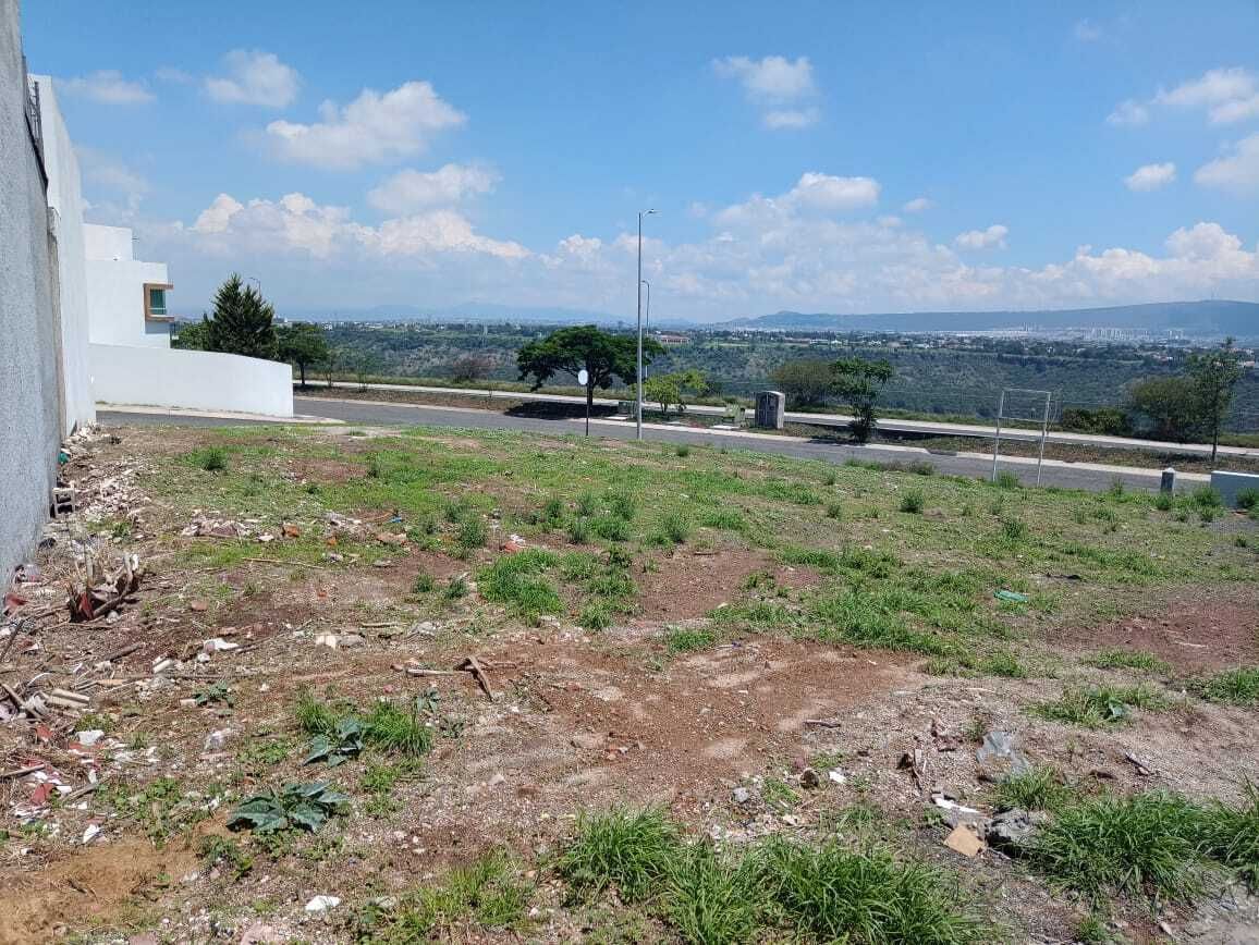 TERRENO COMERCIAL EN RENTA EN  EL MIRADOR, QUERETARO