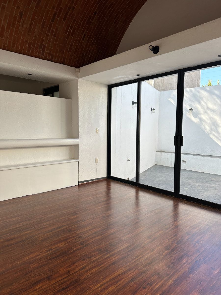 Casa em Villas del Mesón, Querétaro, foto 6 de 13