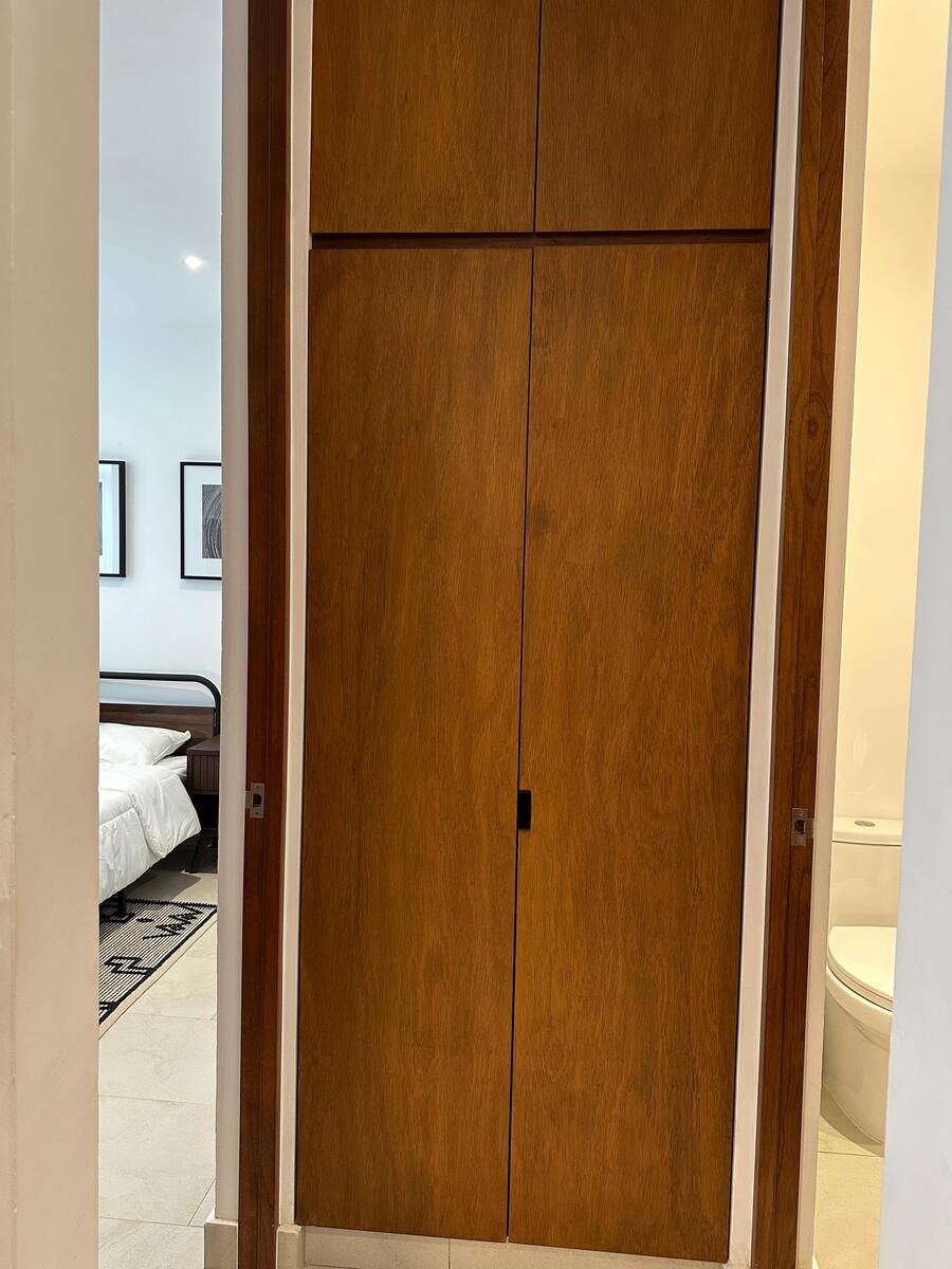 8 de 8: Closet de Blancos