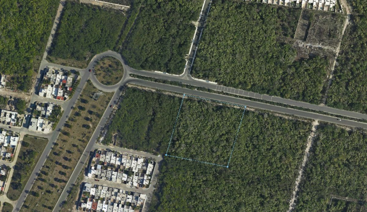 Terreno de 10,000 m2 en Real Montejo, Dzitya