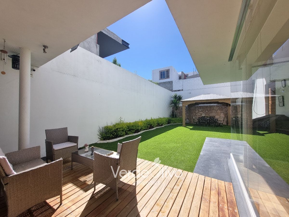 Exclusiva Casa en VENTA en Cumbres del Lago te espera