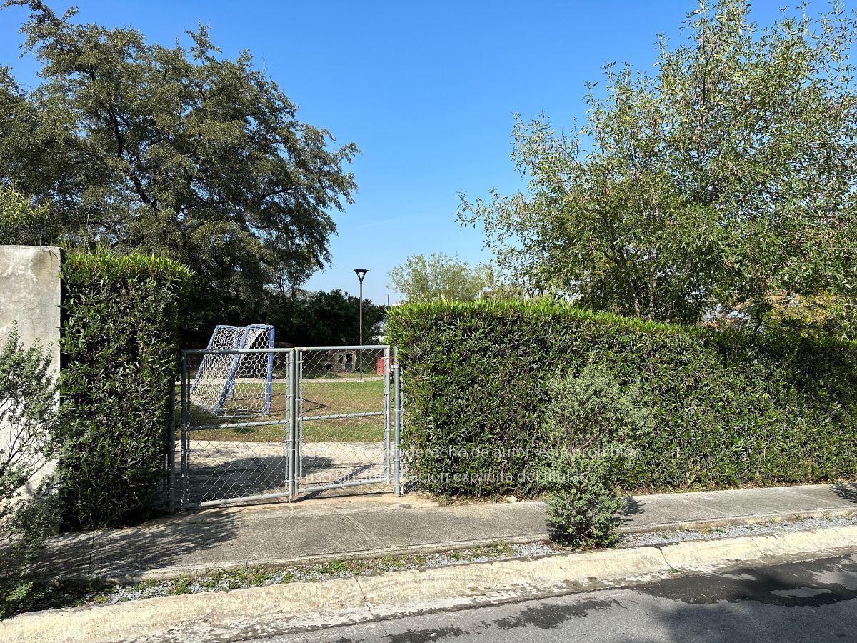 4 of 17: Casa en venta Proyecto en Privada Bosques del Valle