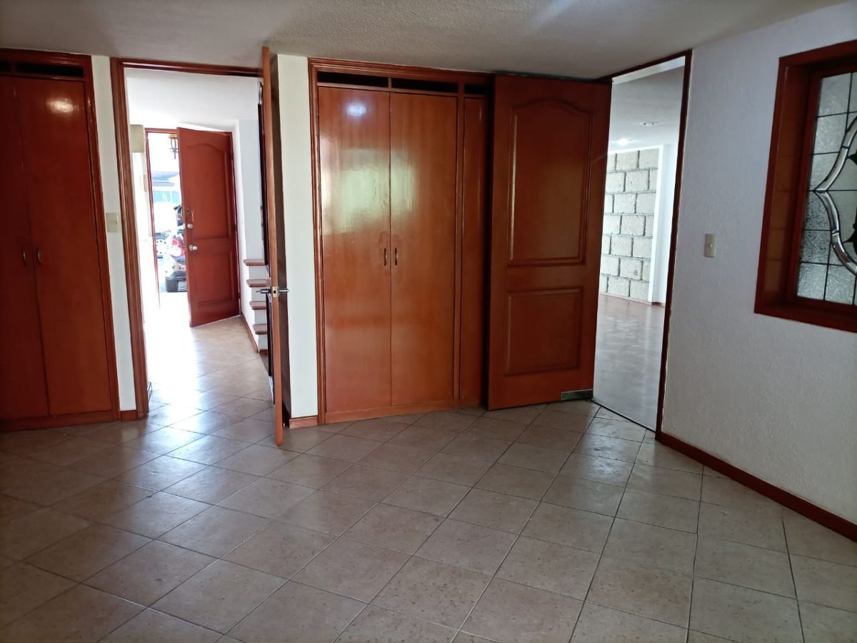 3 de 28