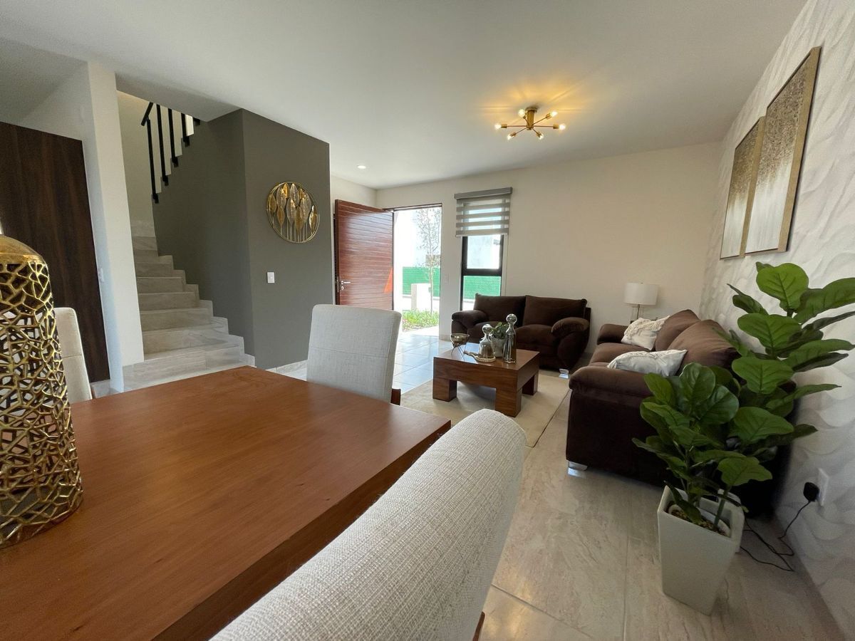 LINDA CASA EN ALTOS DEL MARQUES - foto 5