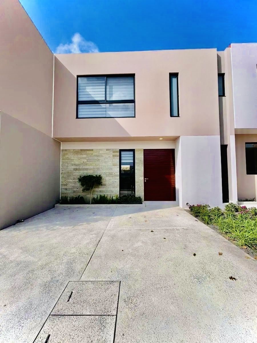 LINDA CASA EN ALTOS DEL MARQUES - foto 1
