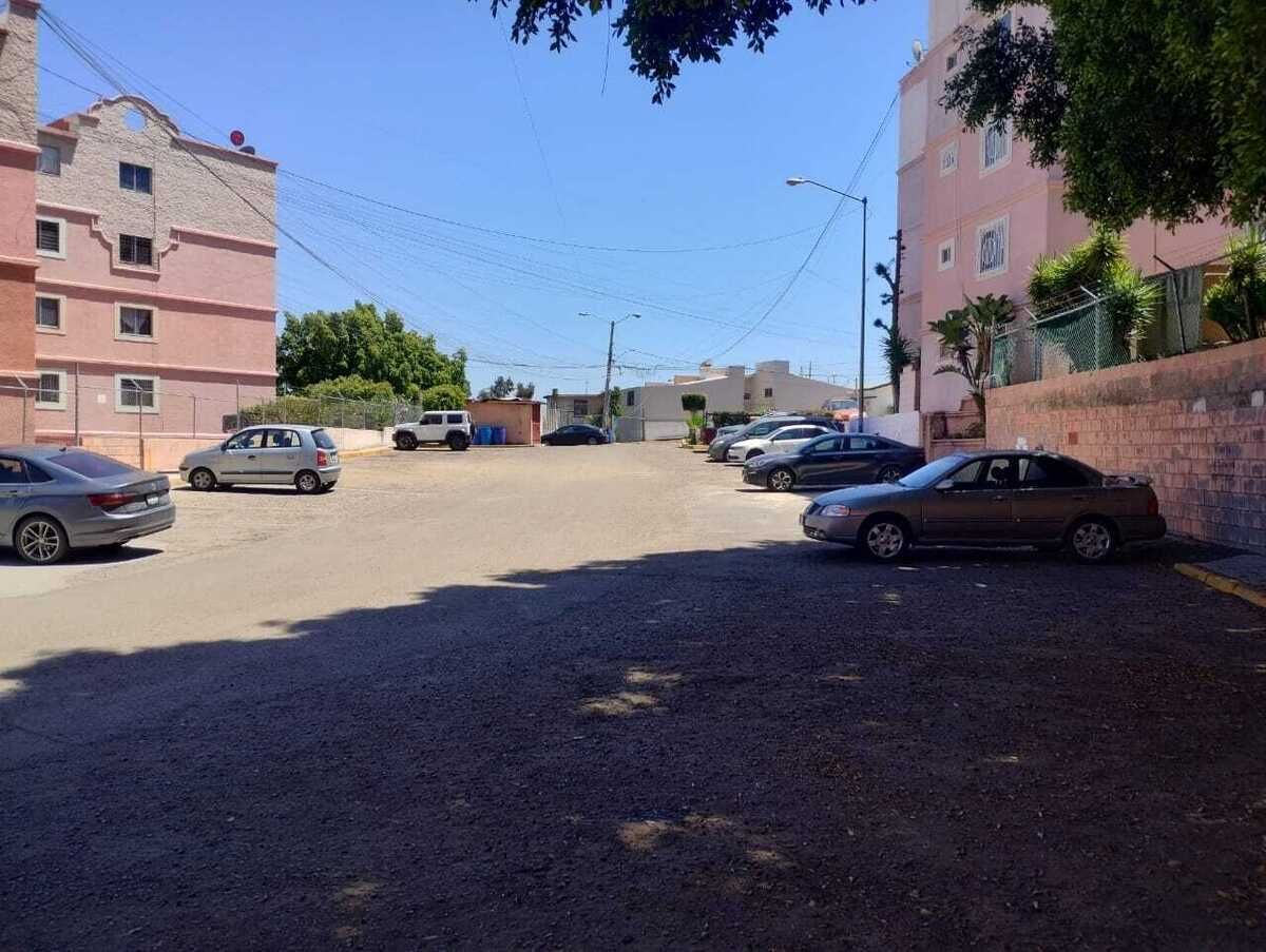 4 de 15