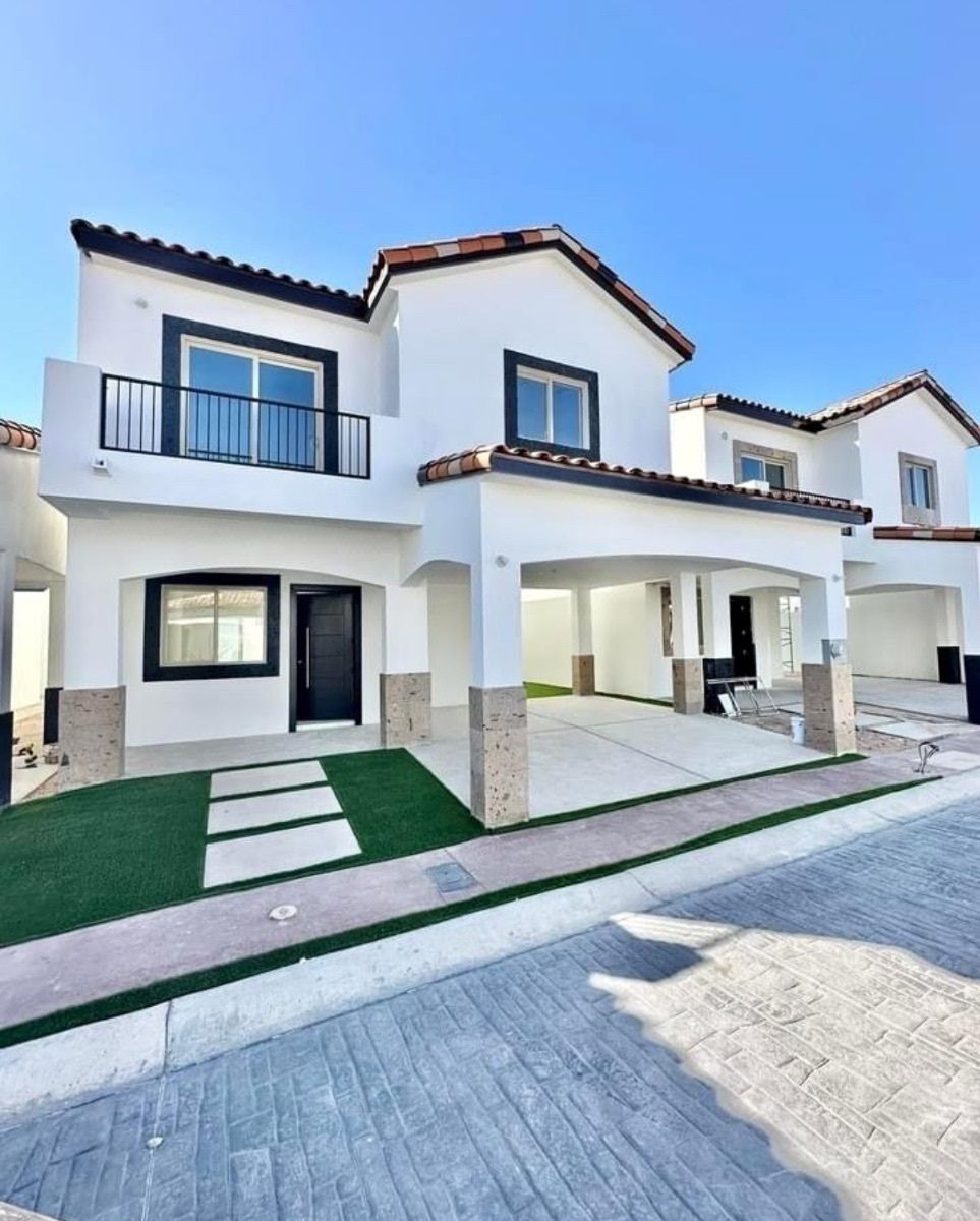 Estrena Casa en la Toscana Residencial Sobre Calle Novena