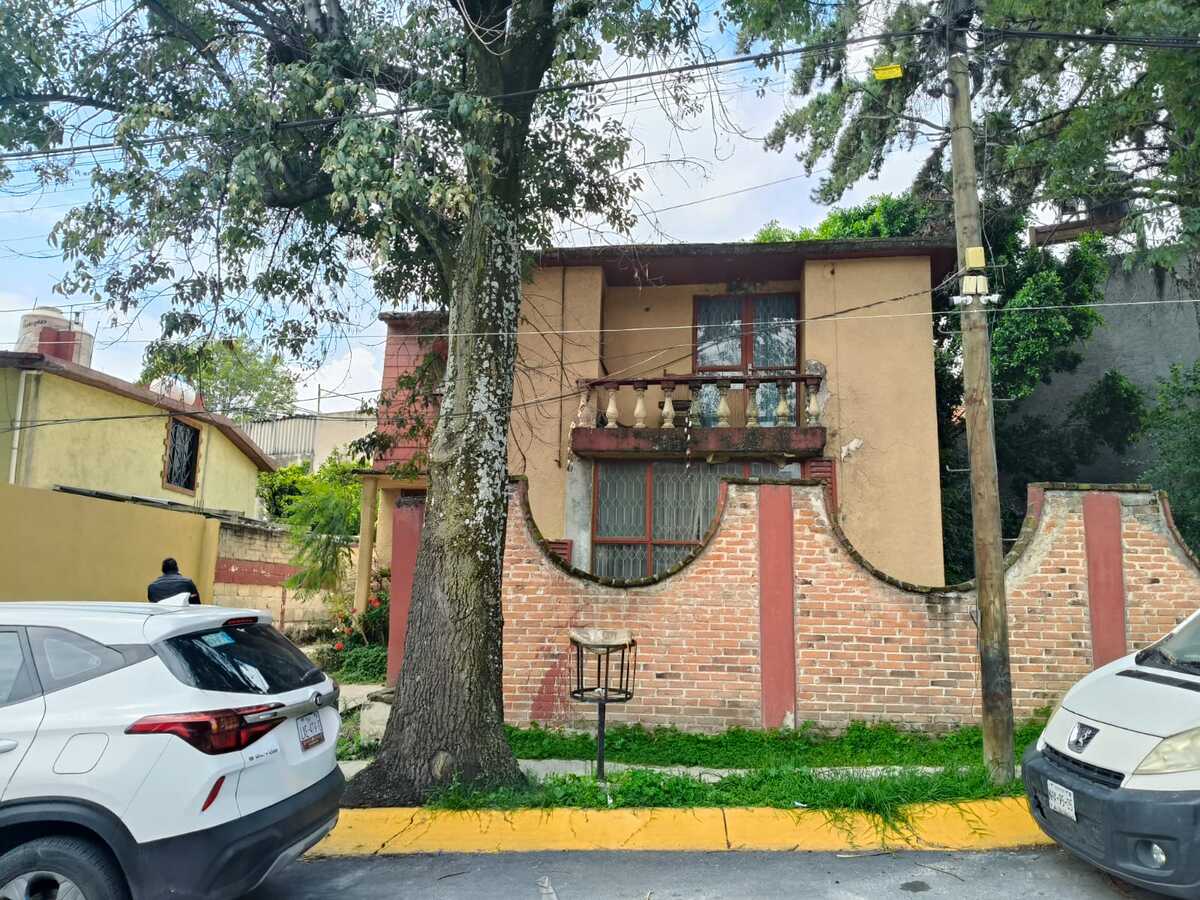 2 de 16
