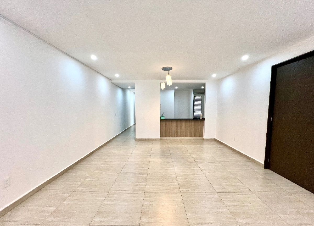 RENTA GARDEN HOUSE CON TERRAZAS EN NARVARTE PONIENTE, foto 1 de 22