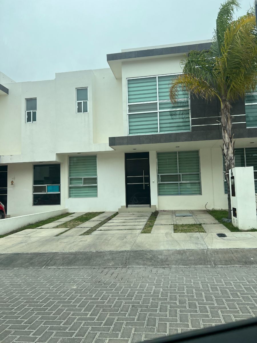 1 de 13: FACHADA DE CASA