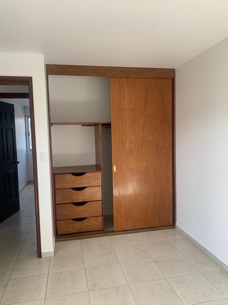 13 de 20: Closet 2da recámara