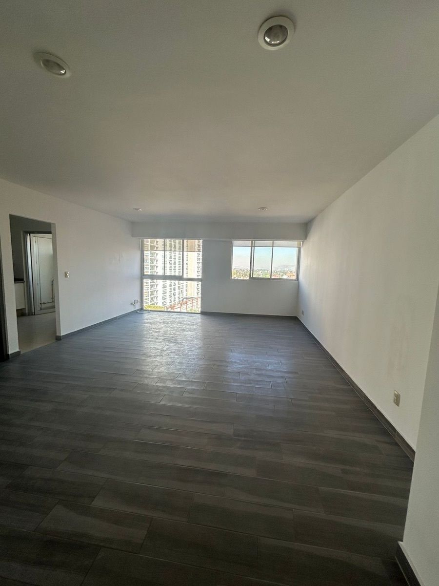 1 de 24: sala comedor con vista