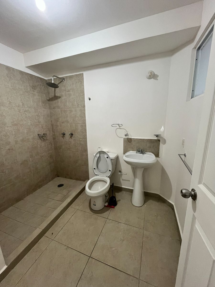 6 de 12: baño