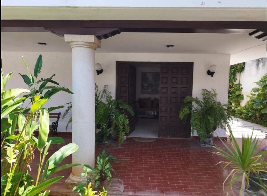 3 of 27: Entrada Ppal