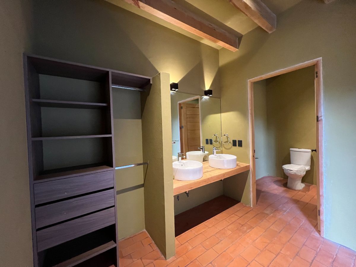 19 de 30: Baño recámara 2