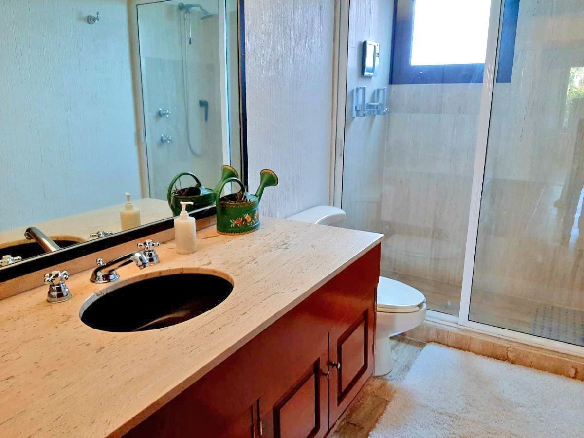 30 de 45: Baño 3a recámara