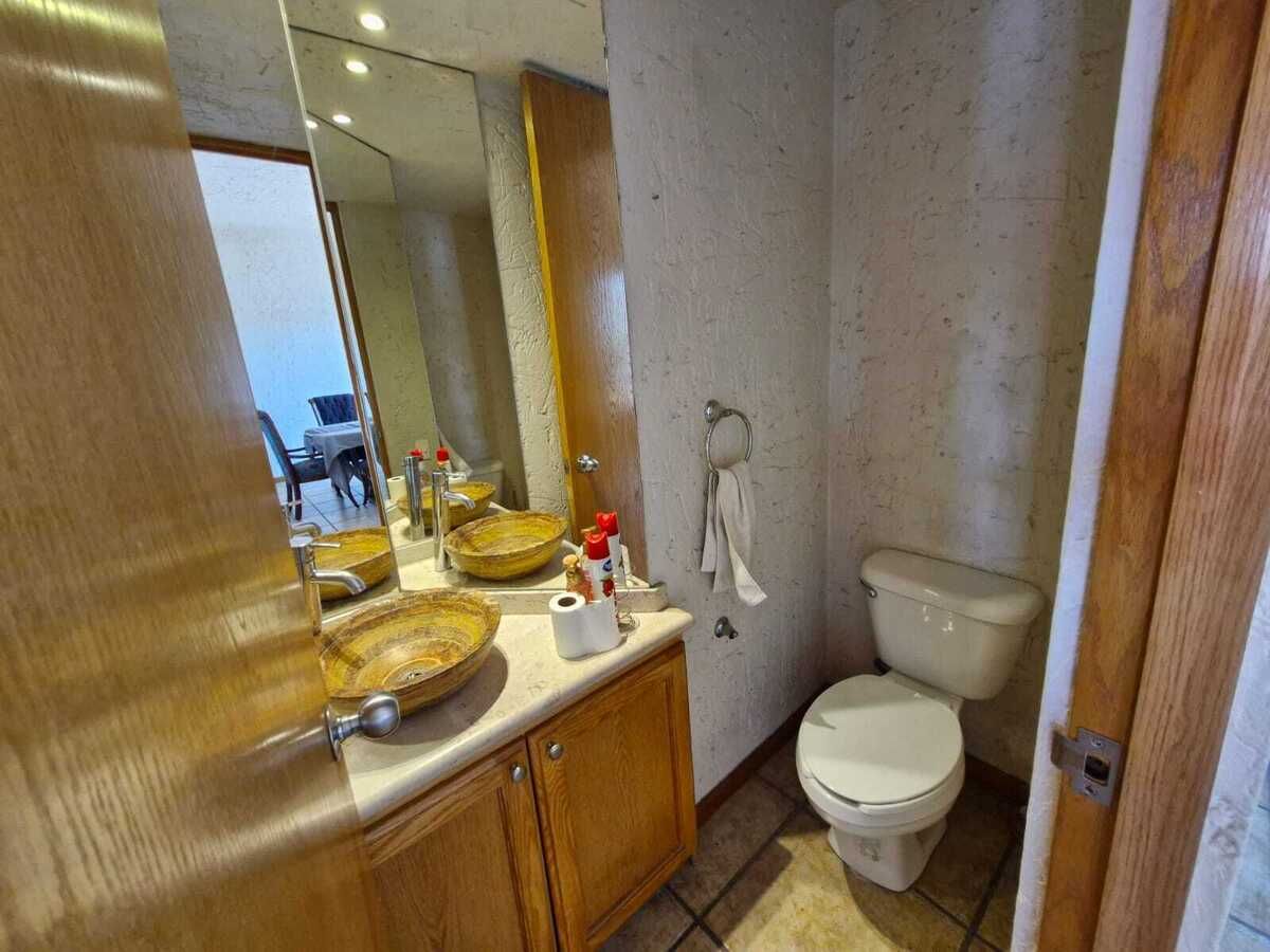 Baño de visitas