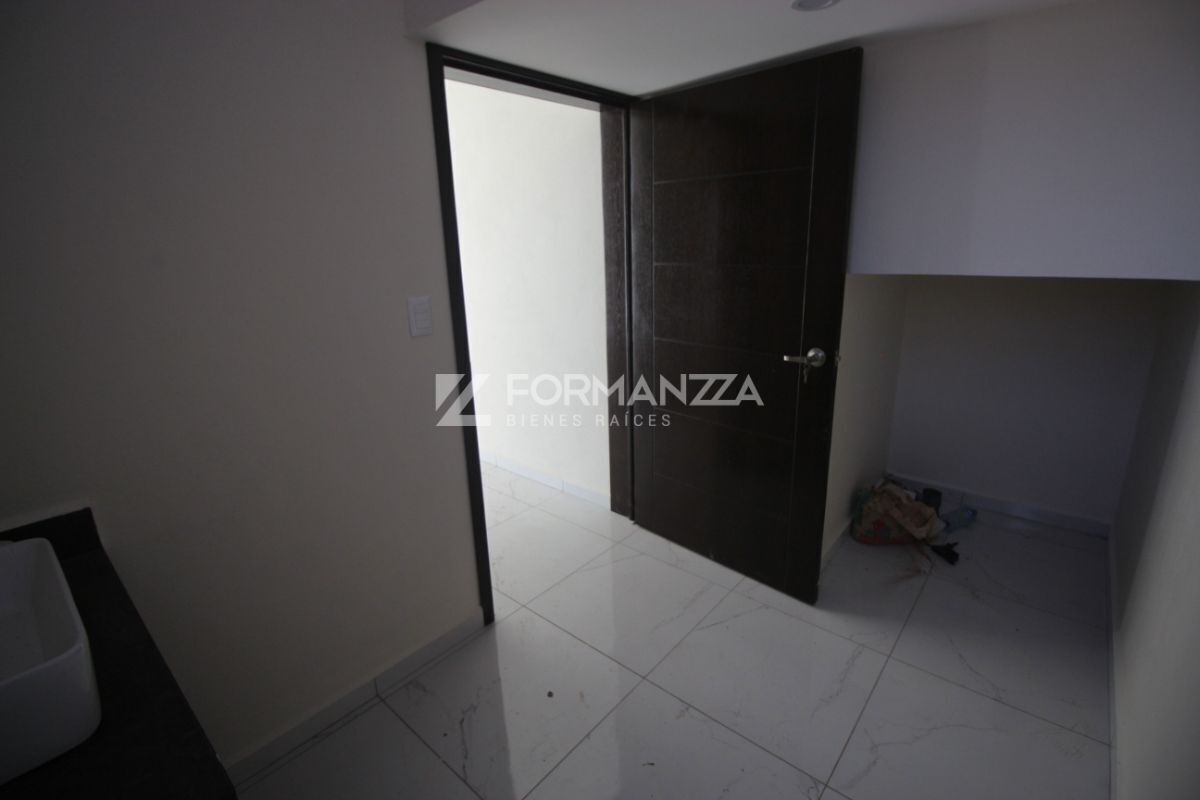 Medio baño en planta baja