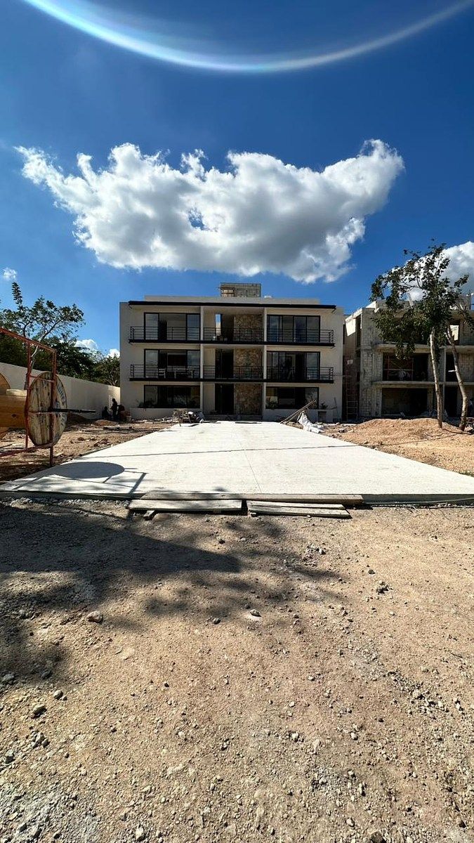 16 de 18: Avance de obra