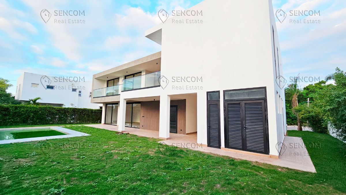 3 de 26: Se Vende nueva villa en Punta Cana Village 3